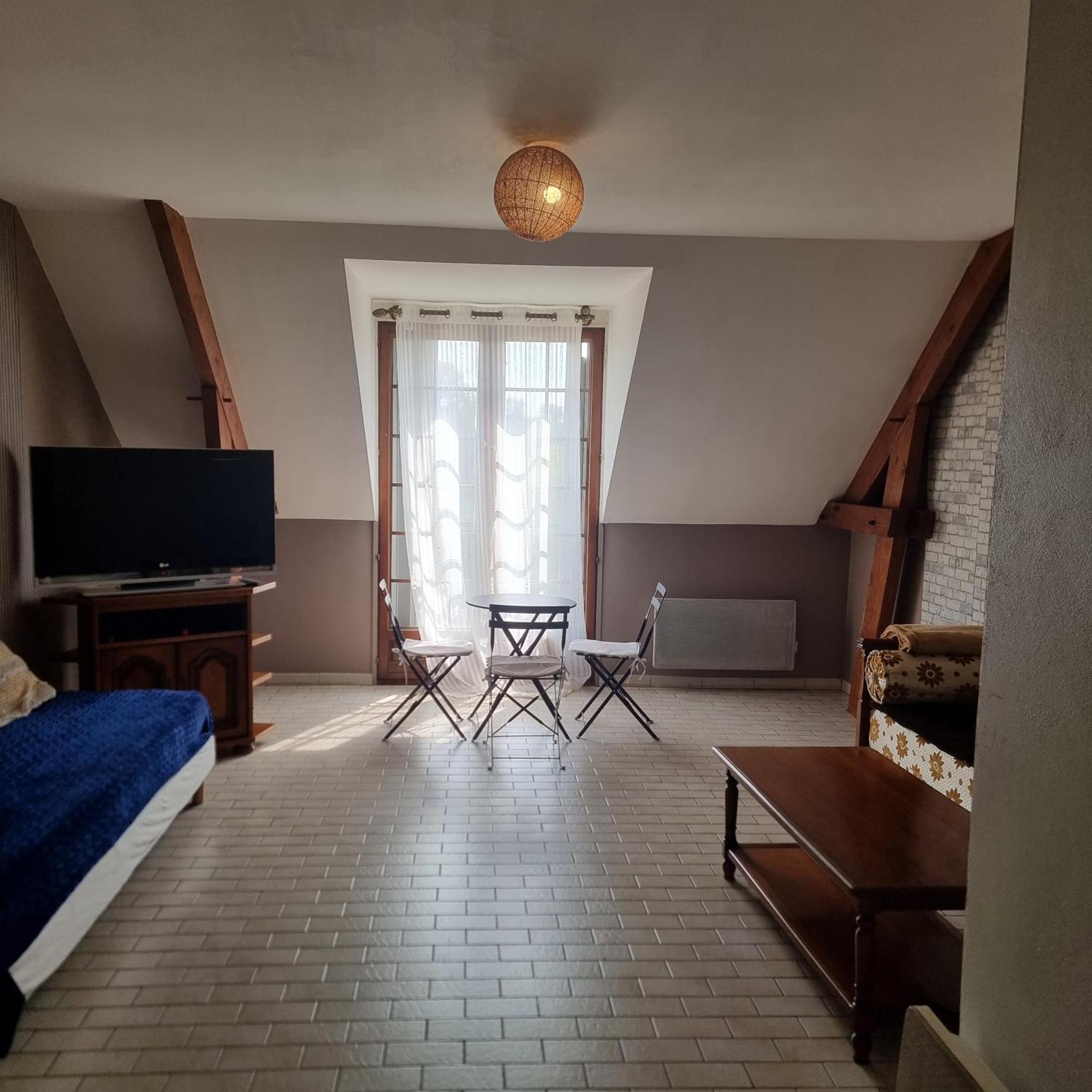 Appartamento Pres De Disney, Au Vert Et Calme Precy-sur-Marne Esterno foto
